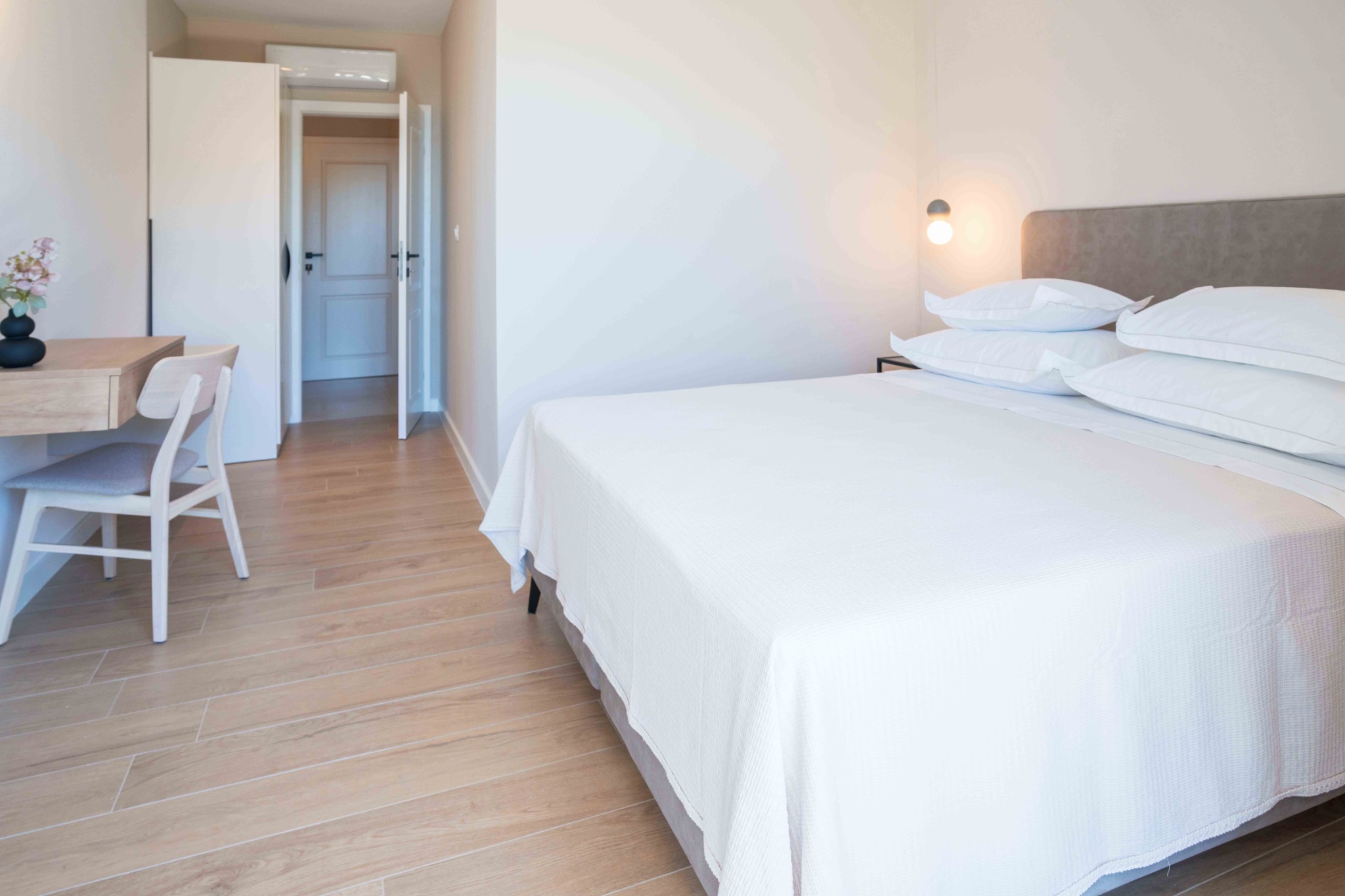 One-Bedroom Apartment A2